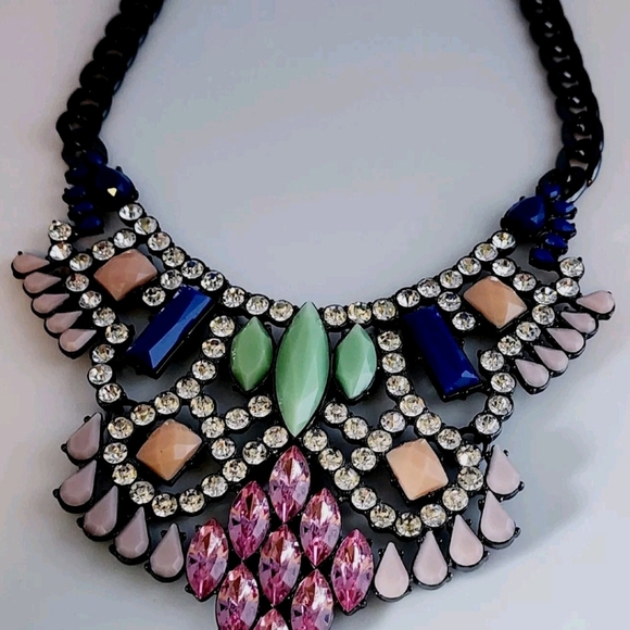 LORI GOLDSTEIN LOGO RUNWAY STATEMENT COLLAR NECKLACE PINK BLUE CRYSTAL GUNMETAL - Picture 5 of 14